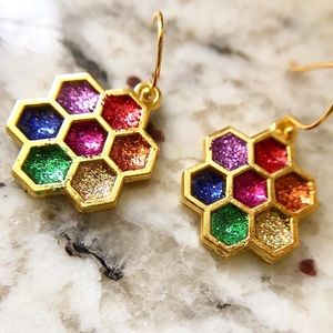 Earring - multi-colored honeycomb glitter